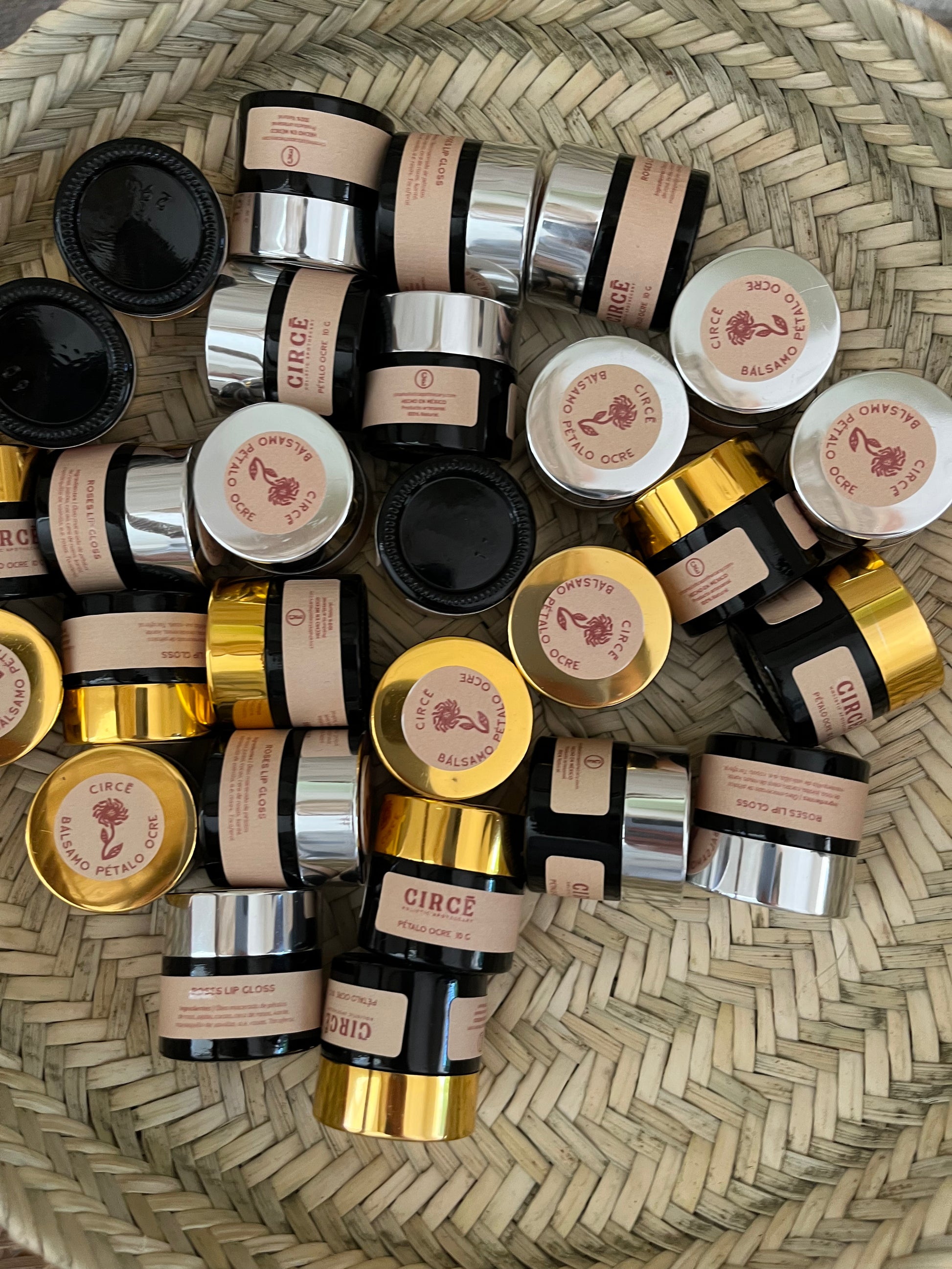 PÉTALO OCRE roses lip gloss
