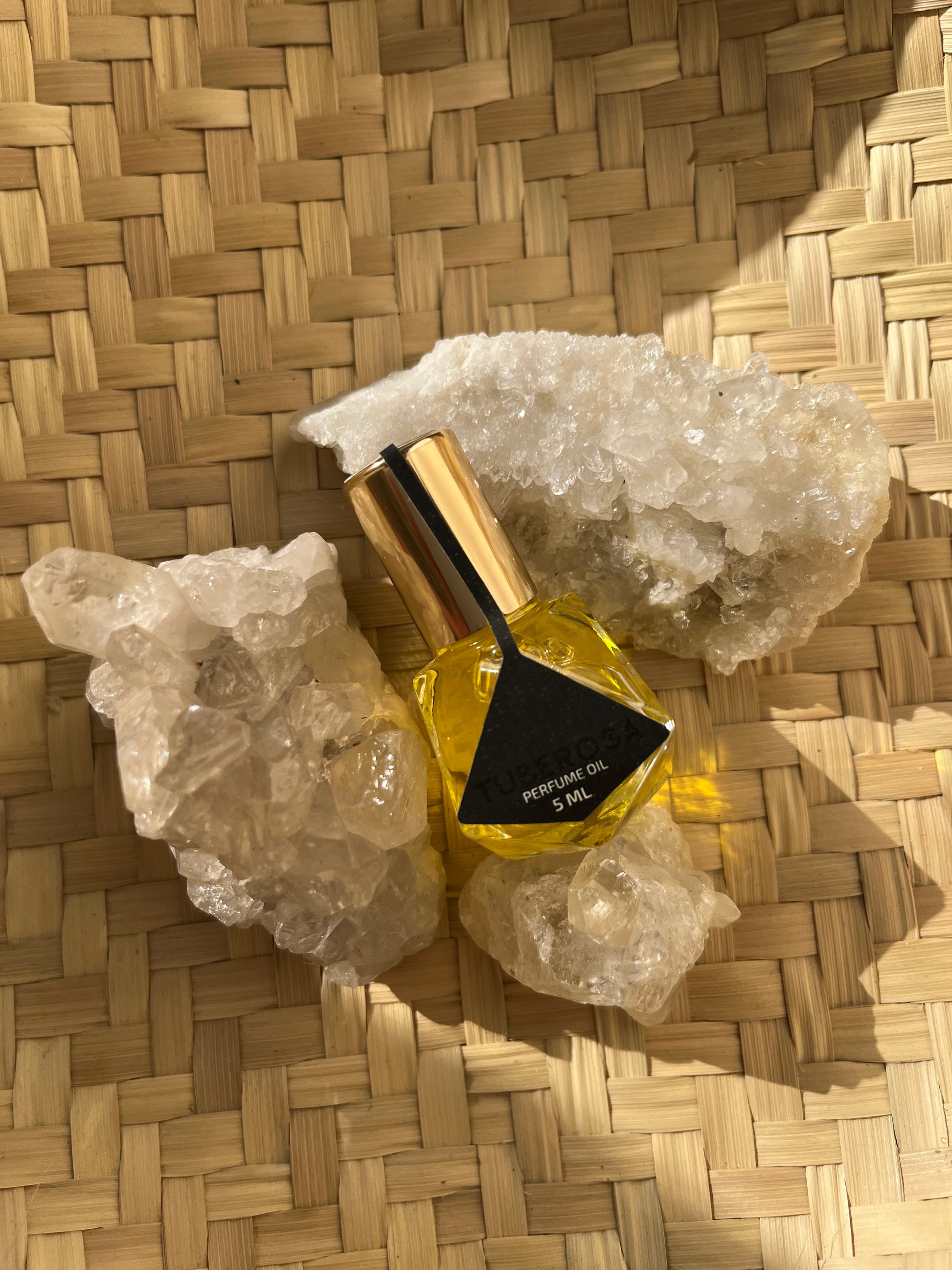 DIAMOND FLOWER oil perfume
